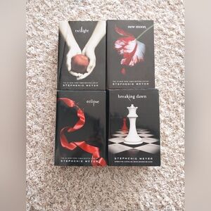 Stephenie Meyer Twilight Saga Hardback Book Set with Dust Covers